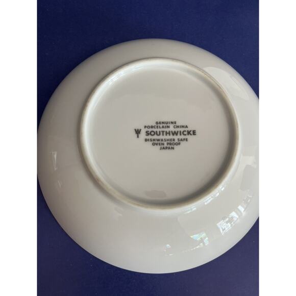 (3) Southwicke by Japan Fruit Berry Sauce Bowl White Design on Rim Platinum Trim - Picture 4 of 4